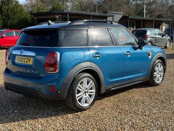 MINI Countryman 1.5 7.6kWh Cooper SE Exclusive SUV 5dr Petrol Plug-in Hybrid Aut