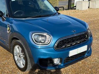 MINI Countryman 1.5 7.6kWh Cooper SE Exclusive SUV 5dr Petrol Plug-in Hybrid Aut
