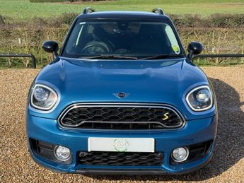 MINI Countryman 1.5 7.6kWh Cooper SE Exclusive SUV 5dr Petrol Plug-in Hybrid Aut