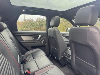 Land Rover Discovery Sport P300e 12.2kWh R-DYNAMIC S