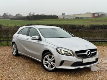 Mercedes A Class 1.5 Sport (Premium) Hatchback 5dr Diesel 7G-DCT Euro 6 (s/s) (10