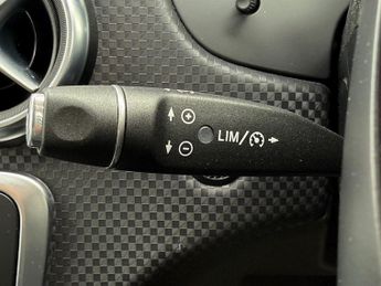 Mercedes A180d 1.5 Sport (Premium) Hatchback 5dr Diesel 7G-DCT Euro 6 (s/s) (10