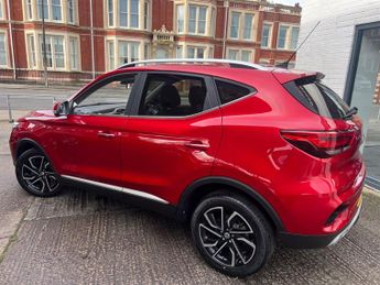 MG MG ZS EXCLUSIVE T-GDI