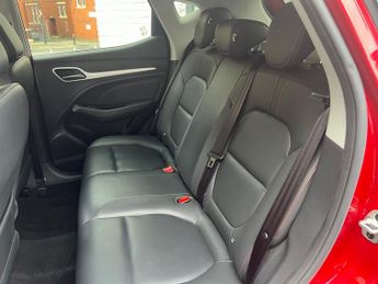 MG MG ZS EXCLUSIVE T-GDI