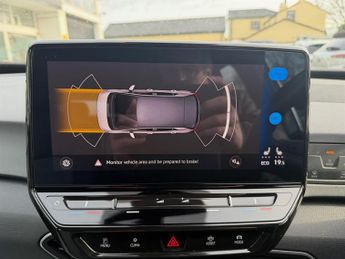Volkswagen ID.3 Pure Performance 45kWh Life Hatchback 5dr Electric Auto (150 ps)
