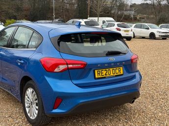 Ford Focus 1.5T EcoBoost Titanium Hatchback 5dr Petrol Auto Euro 6 (s/s) (1