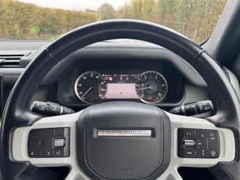 Land Rover Defender 110 X-DYNAMIC HSE D250