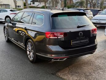 Volkswagen Passat 2.0 TDI EVO R-Line Estate 5dr Diesel DSG Euro 6 (s/s) (150 ps)