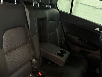 Kia Sportage 2.0 CRDi KX-3 SUV 5dr Diesel Auto AWD Euro 6 (134 bhp)