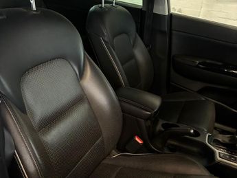 Kia Sportage 2.0 CRDi KX-3 SUV 5dr Diesel Auto AWD Euro 6 (134 bhp)