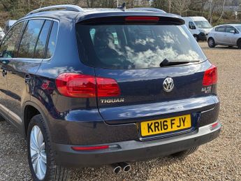 Volkswagen Tiguan 2.0 TDI BlueMotion Tech Match Edition SUV 5dr Diesel DSG 4WD Eur