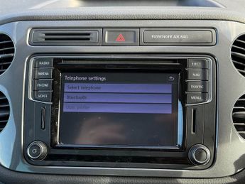 Volkswagen Tiguan 2.0 TDI BlueMotion Tech Match Edition SUV 5dr Diesel DSG 4WD Eur