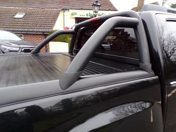 Isuzu D-Max 1.9 TD Blade Pickup Double Cab 4dr Diesel Auto-Roller shutter/St