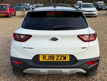 Kia Stonic 1.6 CRDi First Edition SUV 5dr Diesel Manual Euro 6 (s/s) (108 b
