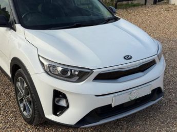 Kia Stonic 1.6 CRDi First Edition SUV 5dr Diesel Manual Euro 6 (s/s) (108 b