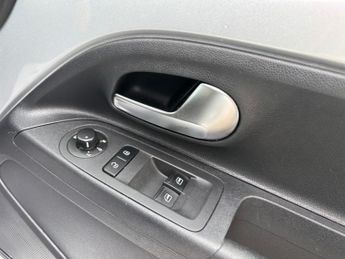 Skoda Citigo 1.0 MPI Elegance Hatchback 5dr Petrol ASG Euro 5 (75 ps)