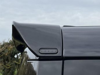 Land Rover Defender 90 X-DYNAMIC HSE D250 MODIFIED BY URBAN AUTOMOTIVE 6 SEATS