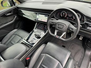 Audi Q7 TDI QUATTRO S LINE BLACK EDITION