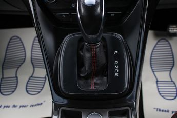 Ford Kuga 1.5 TDCi ST-Line SUV 5dr Diesel Powershift Euro 6 (s/s) (120 ps)