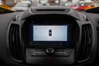 Ford Kuga 1.5 TDCi ST-Line SUV 5dr Diesel Powershift Euro 6 (s/s) (120 ps)