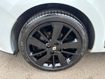 Renault Clio 1.5 dCi Dynamique S Nav Hatchback 5dr Diesel Auto Euro 6 (90 ps)