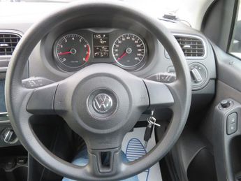 Volkswagen Polo MATCH DSG AUTOMATIC