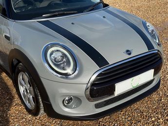 MINI Hatch 1.5 Cooper Classic Hatchback 3dr Petrol Steptronic Euro 6 (s/s) 