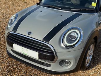 MINI Hatch 1.5 Cooper Classic Hatchback 3dr Petrol Steptronic Euro 6 (s/s) 