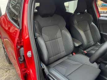 Renault Clio ESPRIT ALPINE E-TECH HYBRID