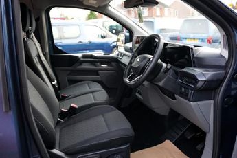 Ford Tourneo Custom 320 TITANIUM, Disabled, Automatic, Wheelchair Accessible Vehicle