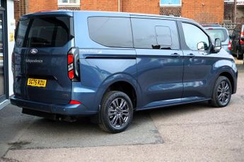 Ford Tourneo Custom 320 TITANIUM, Disabled, Automatic, Wheelchair Accessible Vehicle