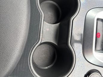 Peugeot 3008 1.6 e-HDi Active SUV 5dr Diesel EGC Euro 5 (s/s) (115 ps)