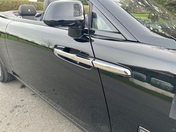 Rolls-Royce Dawn 6.6 V12 Black Badge Convertible