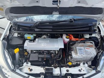 Toyota Yaris VVT-I T SPIRIT