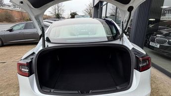 Tesla Model 3 (Dual Motor) Long Range Auto 4WDE 4dr