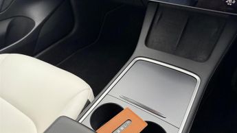 Tesla Model 3 (Dual Motor) Long Range Auto 4WDE 4dr