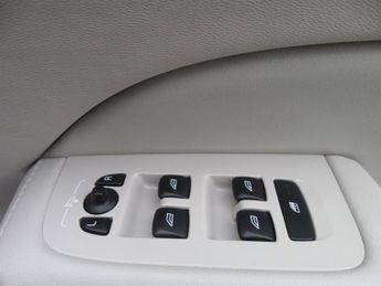 Volvo V60 D3 INSCRIPTION PLUS AUTOMATIC