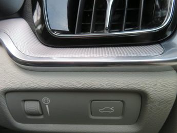 Volvo V60 D3 INSCRIPTION PLUS AUTOMATIC