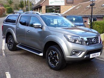 Nissan Navara 2.3 dCi Tekna Pickup Double Cab 4dr Diesel Manual-Hard top-FNSH