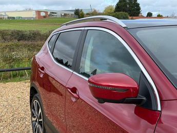 Nissan Qashqai 1.6 dCi Tekna SUV 5dr Diesel XTRON 2WD Euro 6 (s/s) (130 ps)