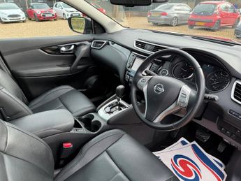 Nissan Qashqai 1.6 dCi Tekna SUV 5dr Diesel XTRON 2WD Euro 6 (s/s) (130 ps)