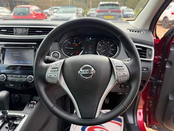 Nissan Qashqai 1.6 dCi Tekna SUV 5dr Diesel XTRON 2WD Euro 6 (s/s) (130 ps)