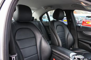 Mercedes C220 2.1 BlueTEC Sport Saloon 4dr Diesel G-Tronic+ Euro 6 (s/s) (170 