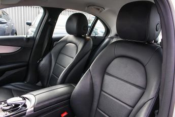 Mercedes C220 2.1 BlueTEC Sport Saloon 4dr Diesel G-Tronic+ Euro 6 (s/s) (170 