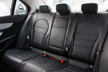 Mercedes C220 2.1 BlueTEC Sport Saloon 4dr Diesel G-Tronic+ Euro 6 (s/s) (170 