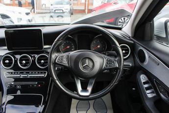 Mercedes C220 2.1 BlueTEC Sport Saloon 4dr Diesel G-Tronic+ Euro 6 (s/s) (170 