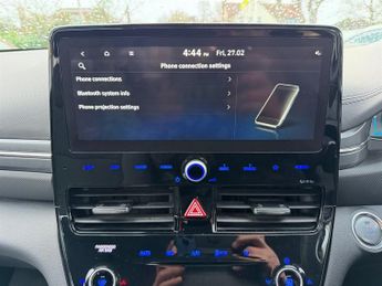 Hyundai Ioniq 38.3kWh Premium Hatchback 5dr Electric Auto (136 ps)