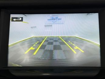 Land Rover Discovery 3.0 4 SD V6 Landmark Auto 4WD Euro 6 (s/s) 5dr