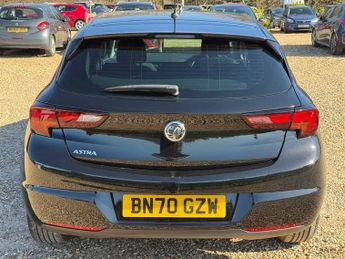 Vauxhall Astra 1.5 Turbo D SE Hatchback 5dr Diesel Manual Euro 6 (s/s) (105 ps)