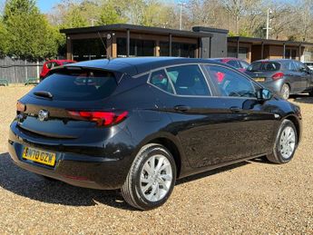 Vauxhall Astra 1.5 Turbo D SE Hatchback 5dr Diesel Manual Euro 6 (s/s) (105 ps)